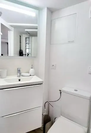 Appartement Rochereau Climatisé - Metro - Gare - Wifi