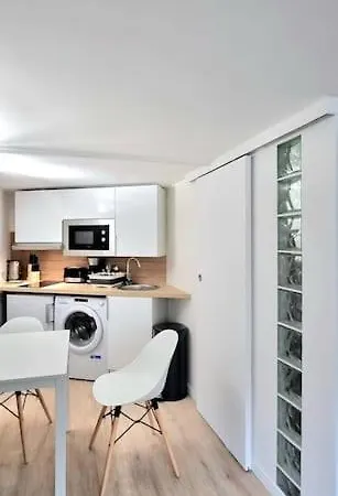 Rochereau Climatise - Metro - Gare - Wifi Apartamento